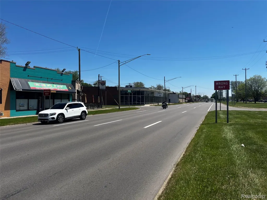 27216 Grand River Avenue Redford Charter Township MI 48240