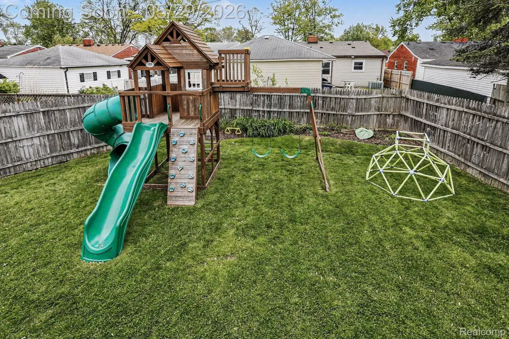 8520 Alper Street Westland City MI 48185