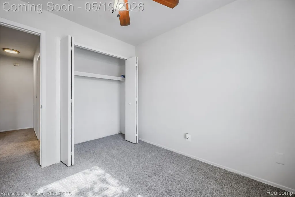 41025 Southwind Drive Canton Charter Township MI 48188