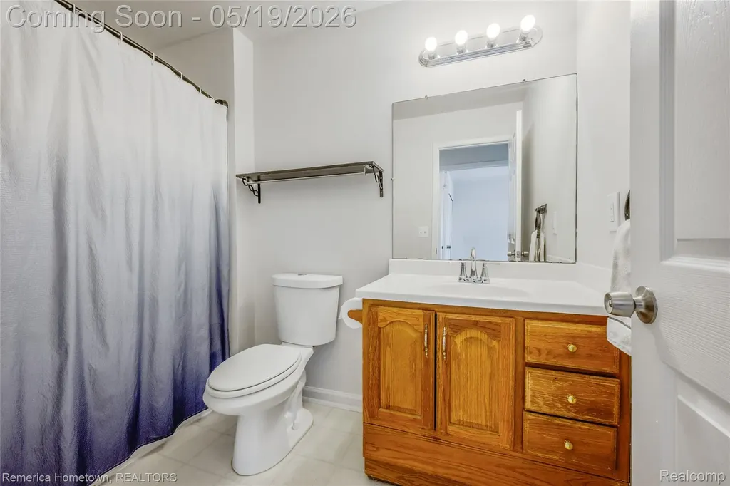 41025 Southwind Drive Canton Charter Township MI 48188