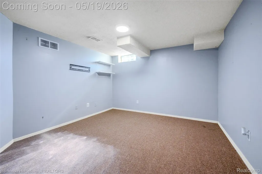 41025 Southwind Drive Canton Charter Township MI 48188