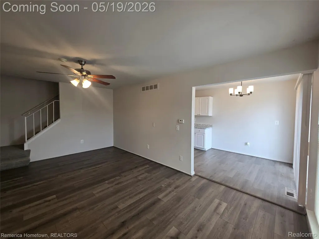 41025 Southwind Drive Canton Charter Township MI 48188