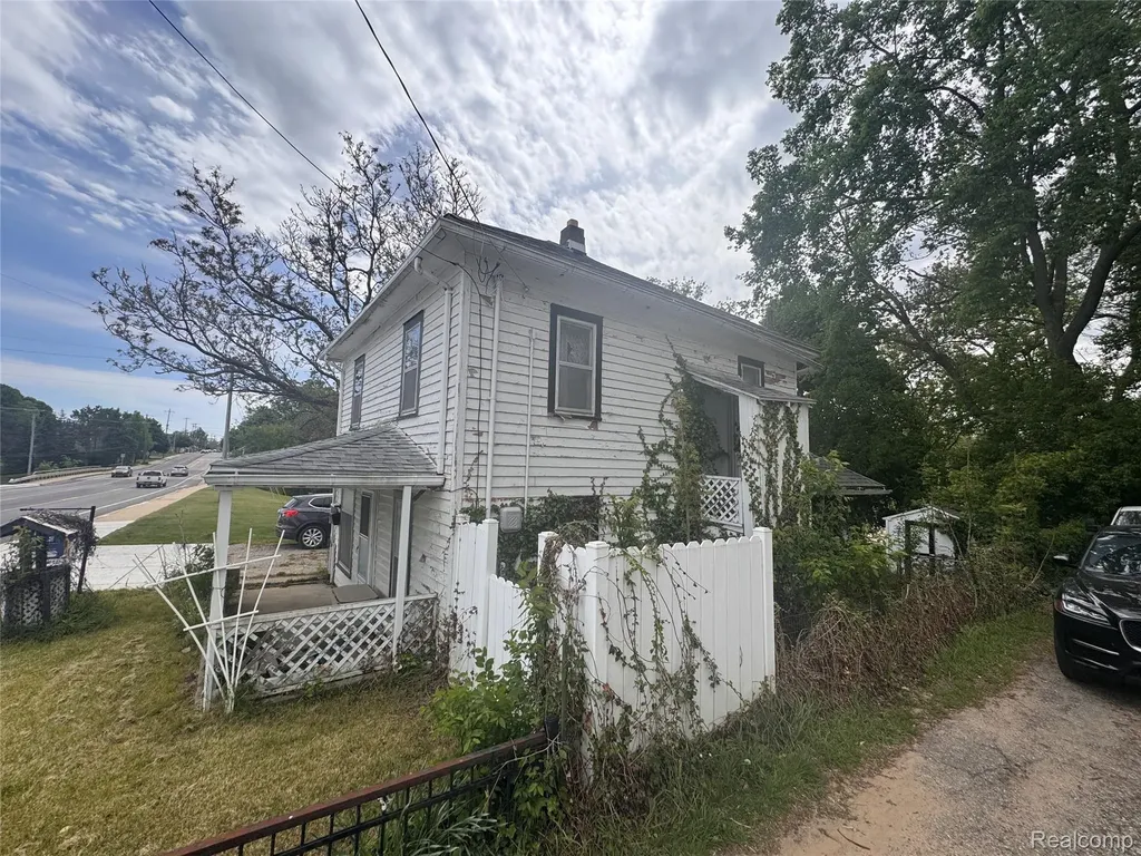 417 N Mill Street Clio City MI 48420