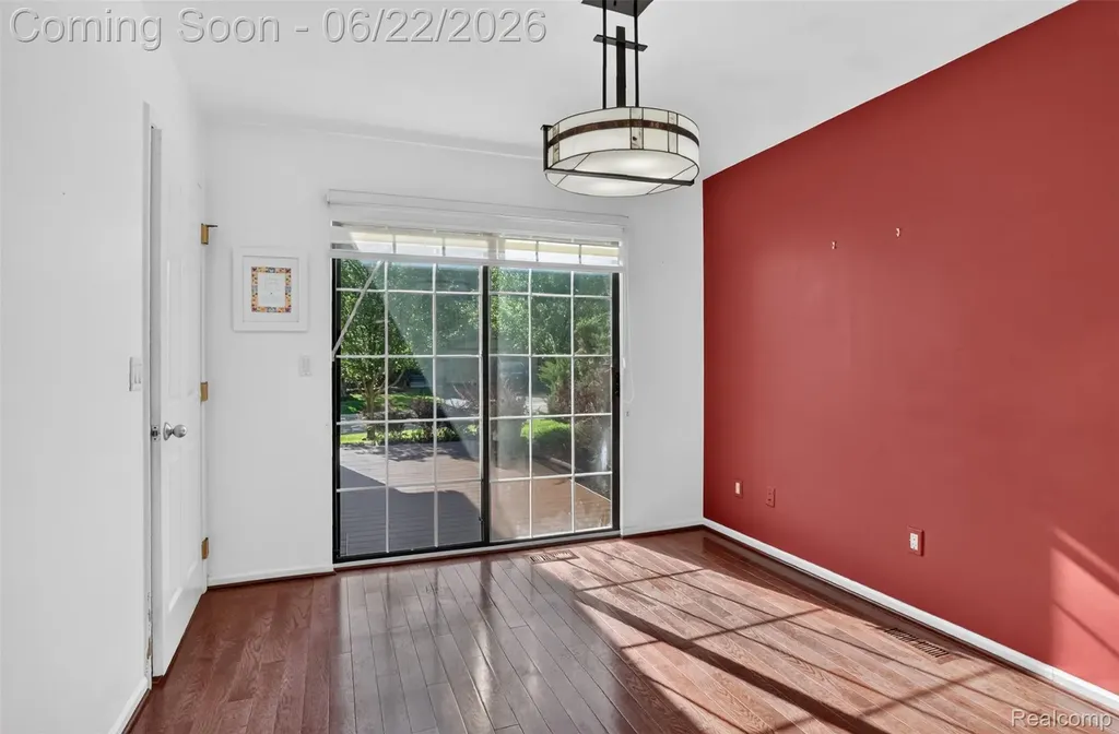 6190 Celeste Road West Bloomfield Charter Township MI 48322
