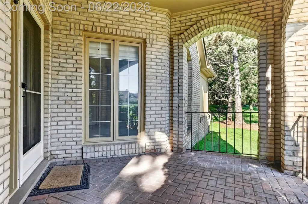 6190 Celeste Road West Bloomfield Charter Township MI 48322