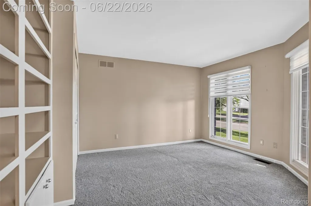 6190 Celeste Road West Bloomfield Charter Township MI 48322