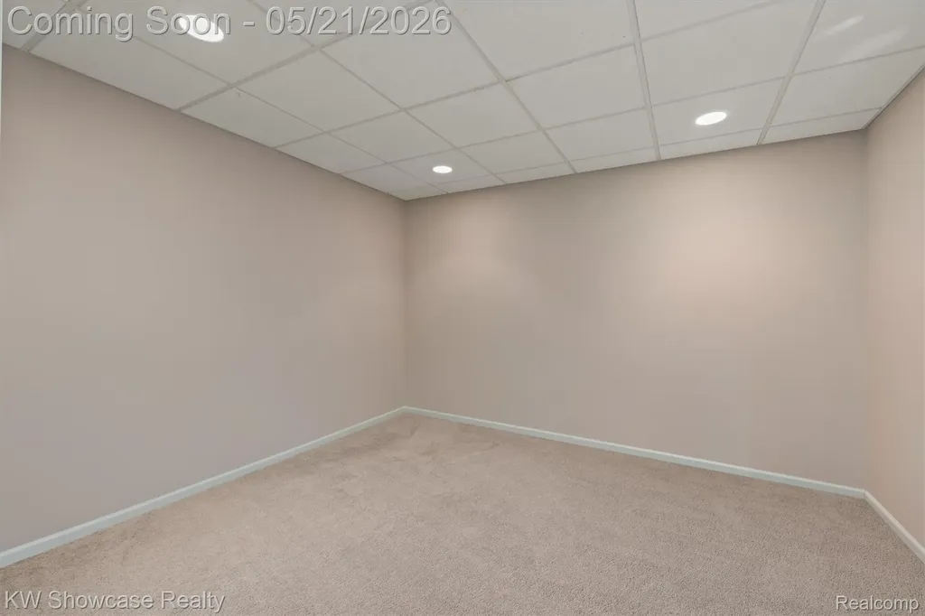 9650 Montgold Avenue White Lake Charter Township MI 48386