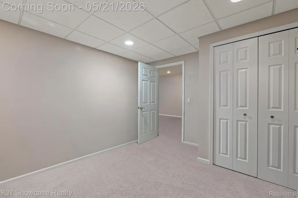 9650 Montgold Avenue White Lake Charter Township MI 48386