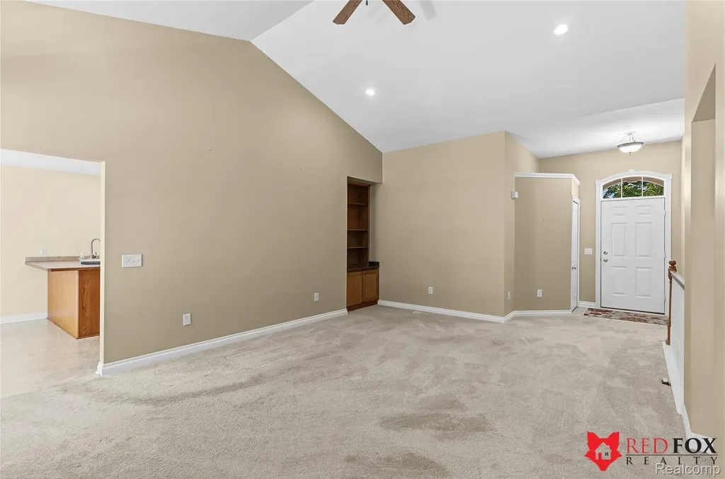 1199 Creek View Court Burton City MI 48509