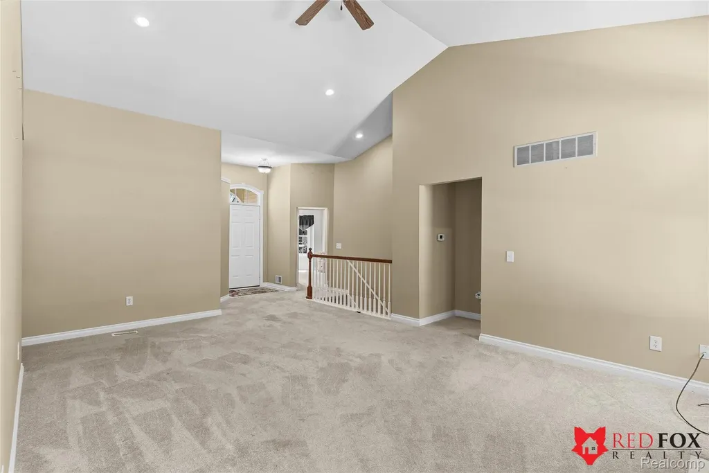 1199 Creek View Court Burton City MI 48509