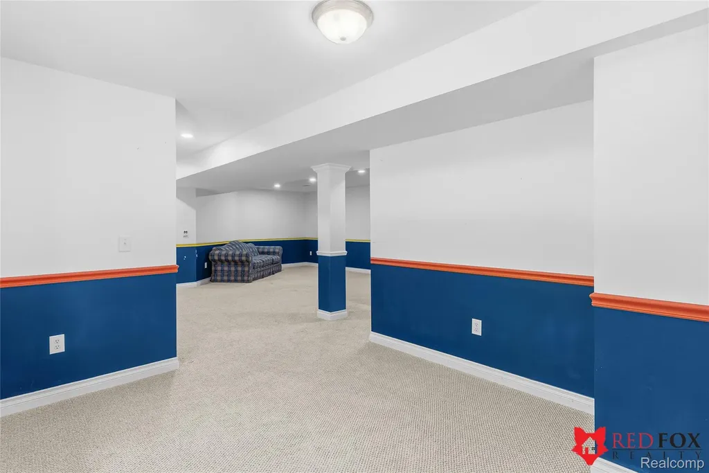 1199 Creek View Court Burton City MI 48509