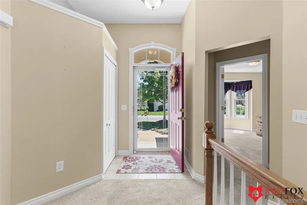 1199 Creek View Court Burton City MI 48509