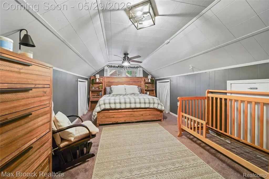 9301 Dixie Redford Charter Township MI 48239