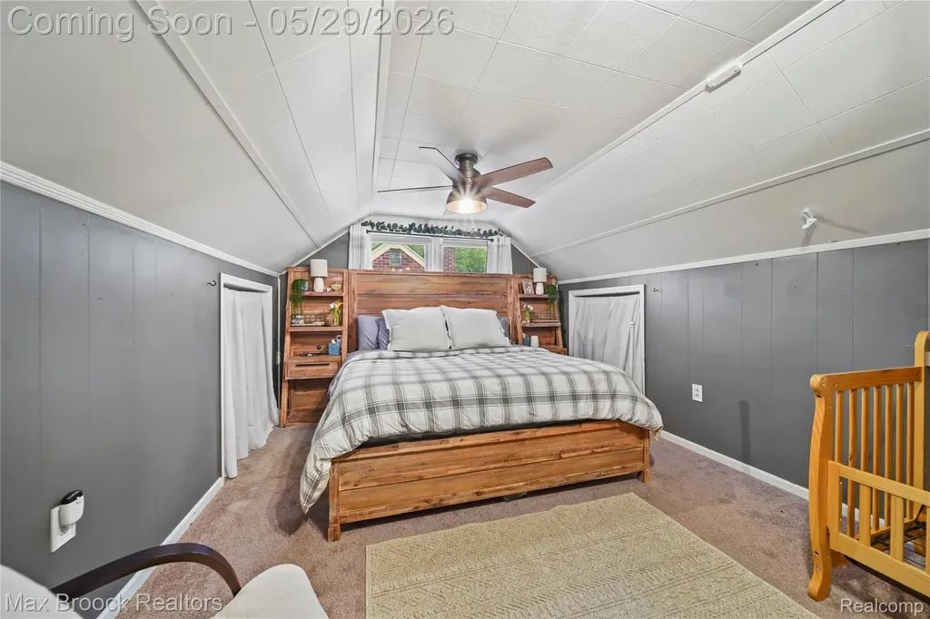 9301 Dixie Redford Charter Township MI 48239