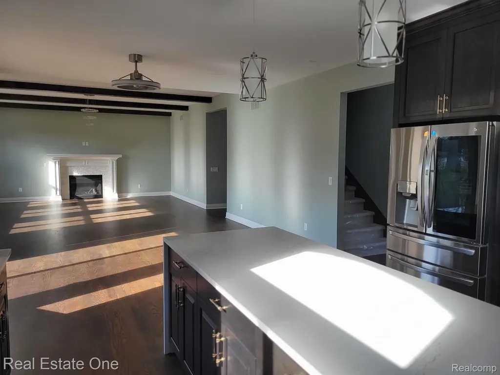 25 Florence Drive Troy City MI 48098