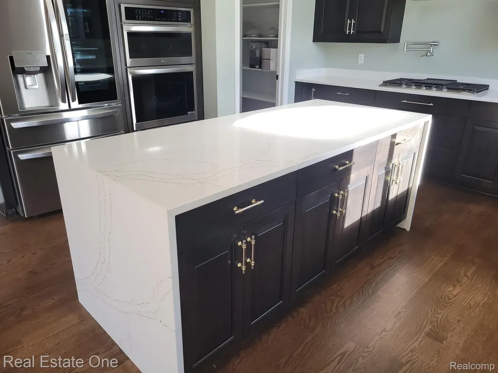 25 Florence Drive Troy City MI 48098