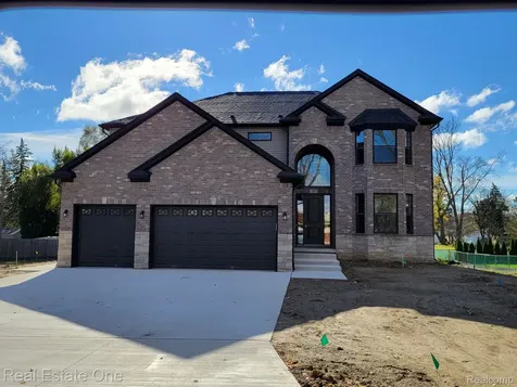 25 Florence Drive Troy City MI 48098