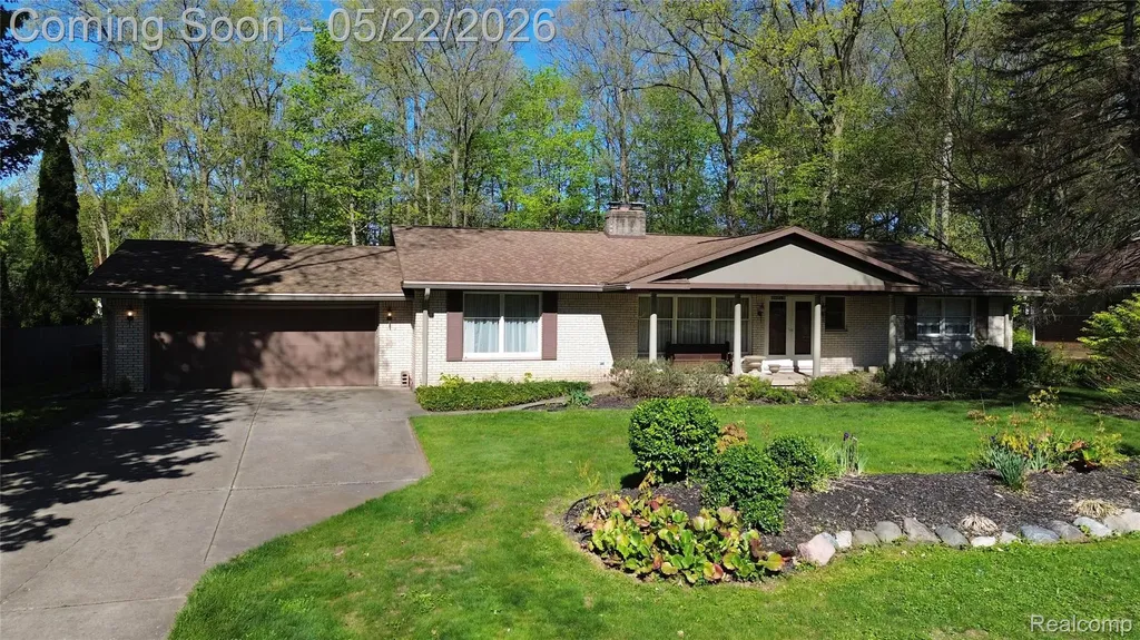 1349 Ox Yoke Drive Flint Charter Township MI 48532