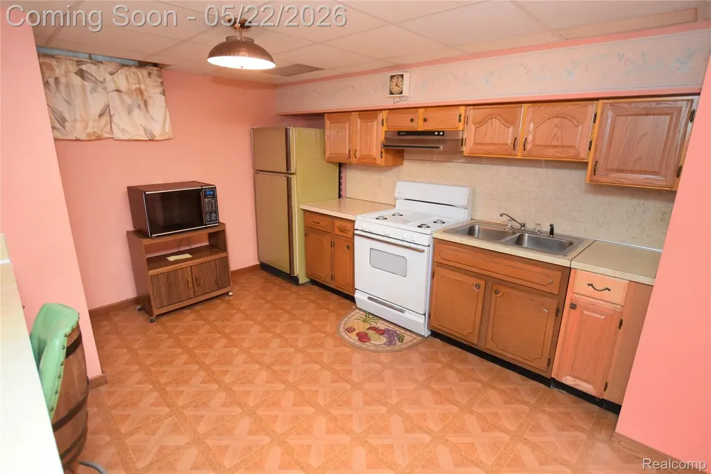 1349 Ox Yoke Drive Flint Charter Township MI 48532