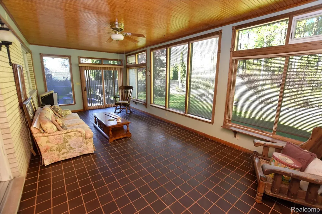 1349 Ox Yoke Drive Flint Charter Township MI 48532