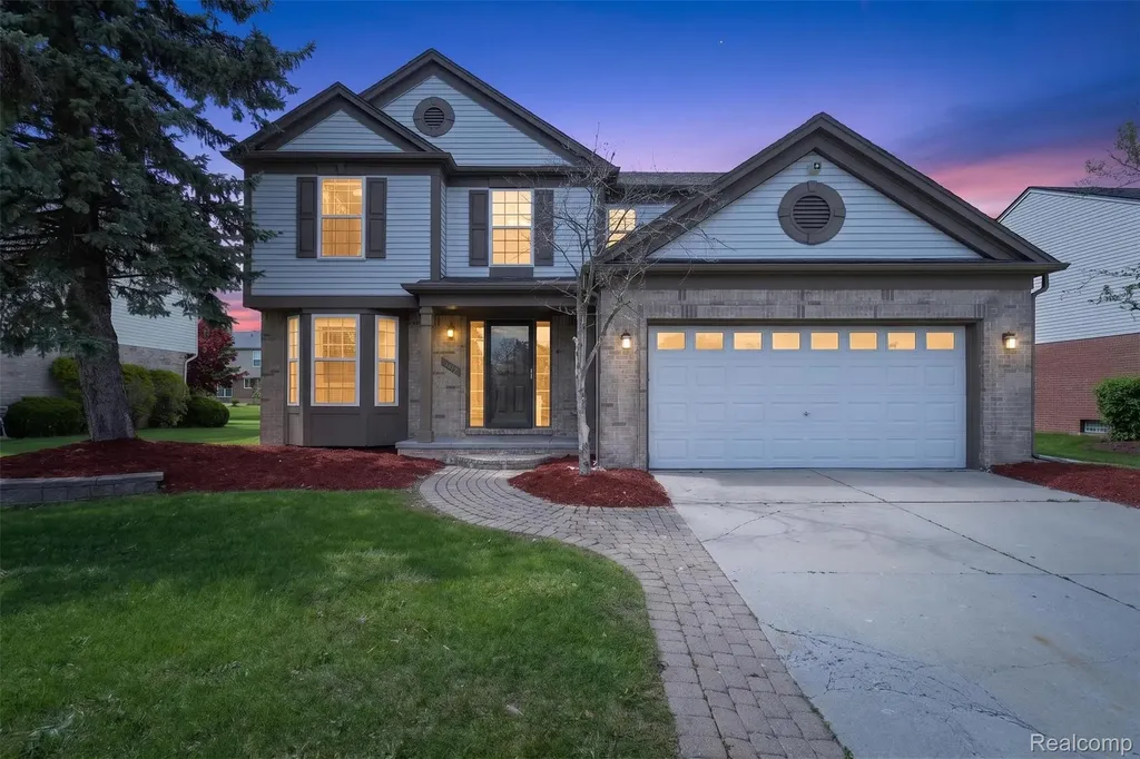4642 Pond Run Canton Charter Township MI 48188