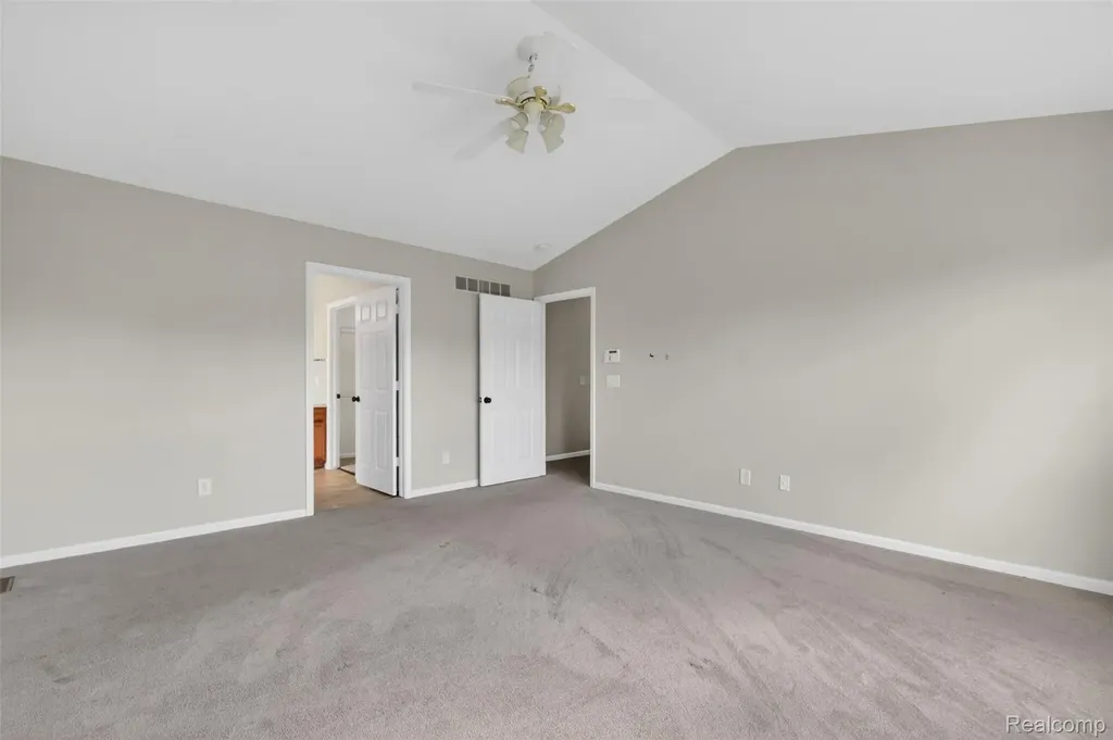 4642 Pond Run Canton Charter Township MI 48188