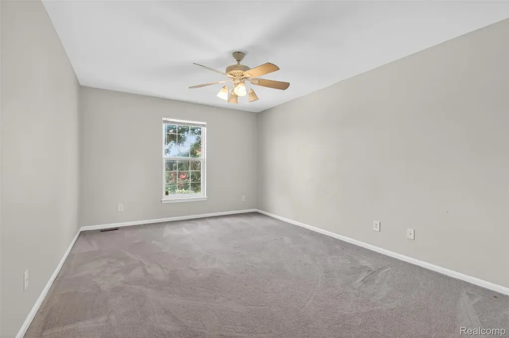 4642 Pond Run Canton Charter Township MI 48188