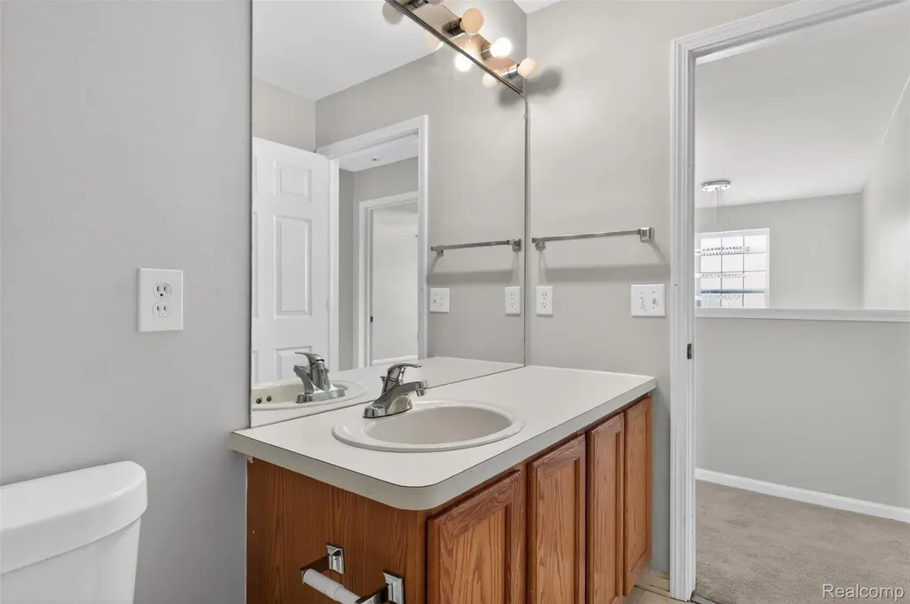 4642 Pond Run Canton Charter Township MI 48188