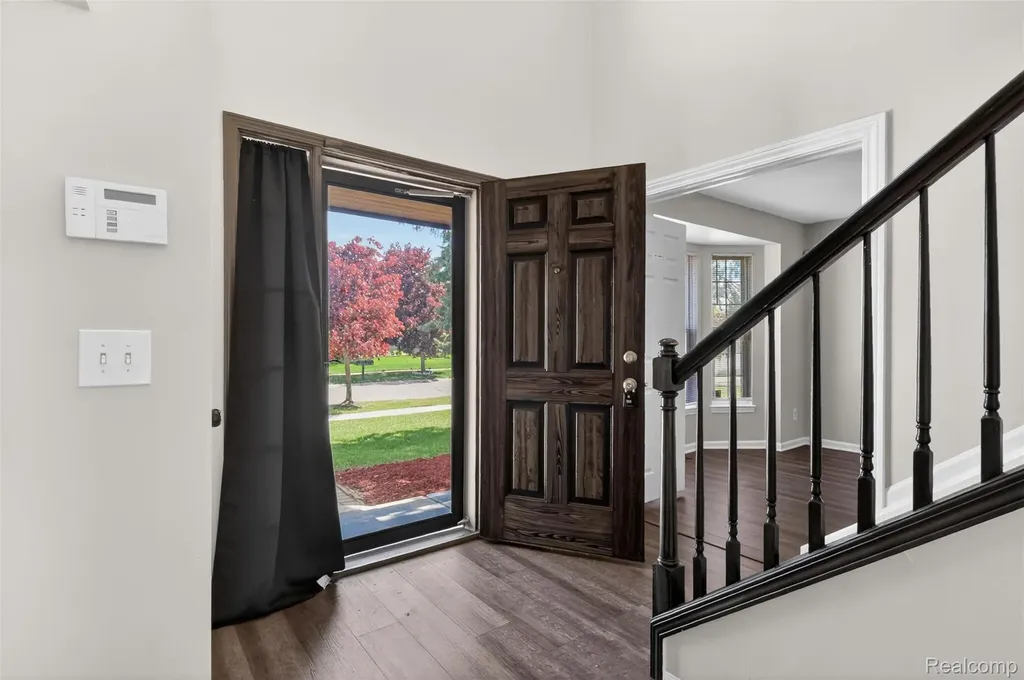 4642 Pond Run Canton Charter Township MI 48188
