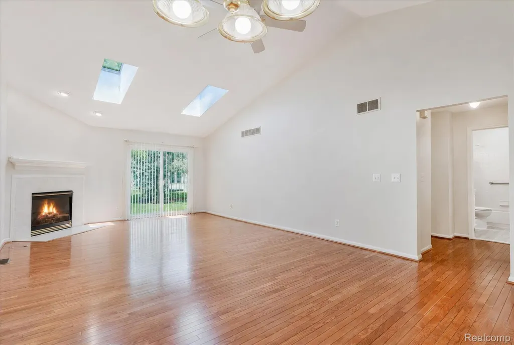 13518 Highland Circle Sterling Heights City MI 48312