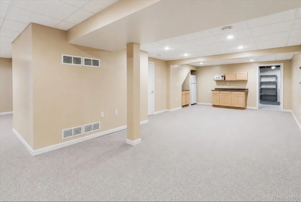 13518 Highland Circle Sterling Heights City MI 48312