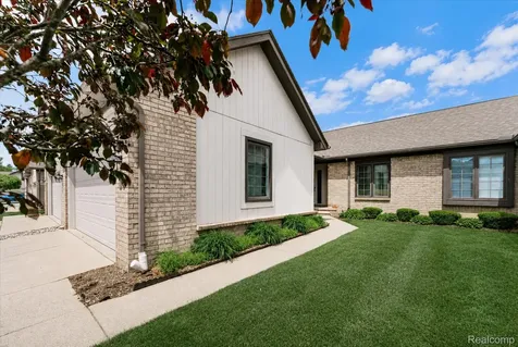 13518 Highland Circle Sterling Heights City MI 48312
