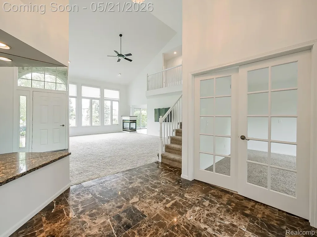 14001 Wayford Run Shelby Charter Township MI 48315