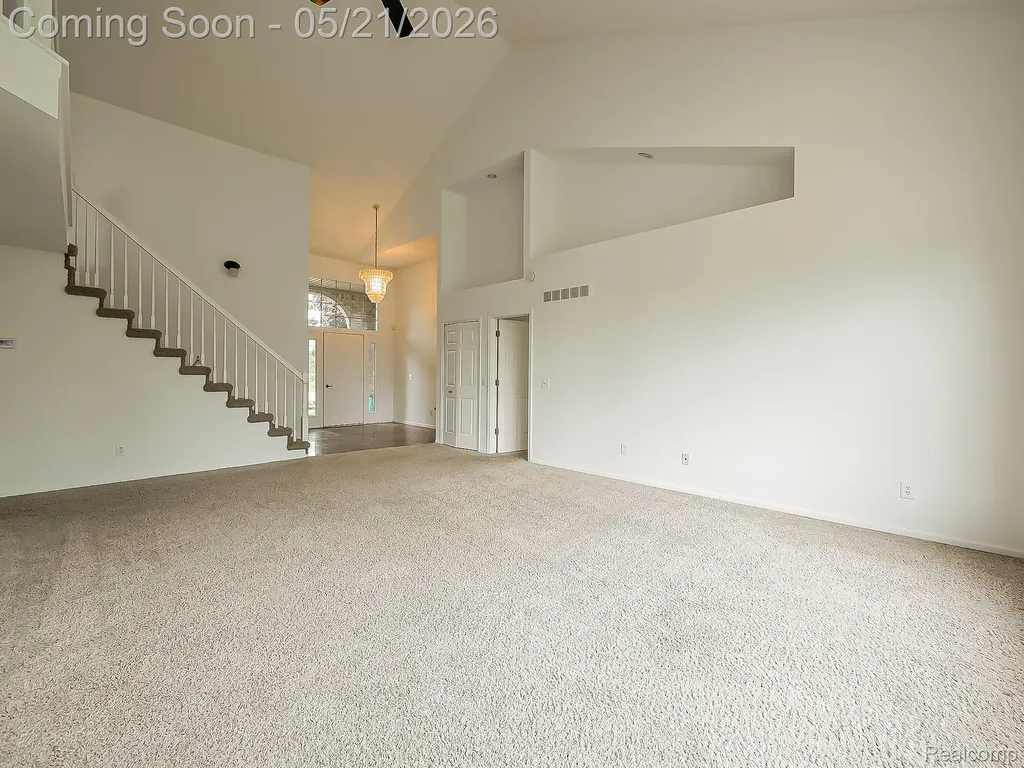 14001 Wayford Run Shelby Charter Township MI 48315