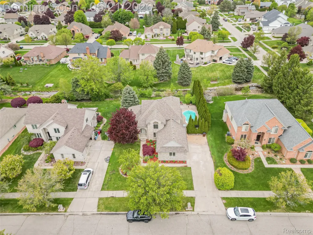 14001 Wayford Run Shelby Charter Township MI 48315