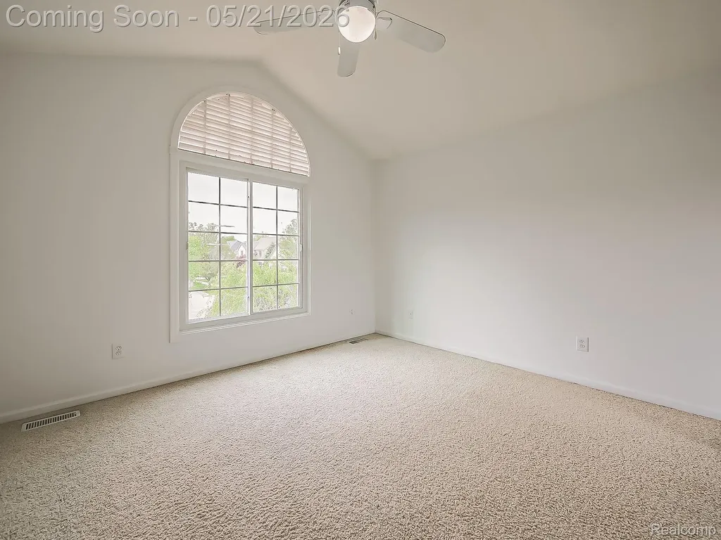 14001 Wayford Run Shelby Charter Township MI 48315