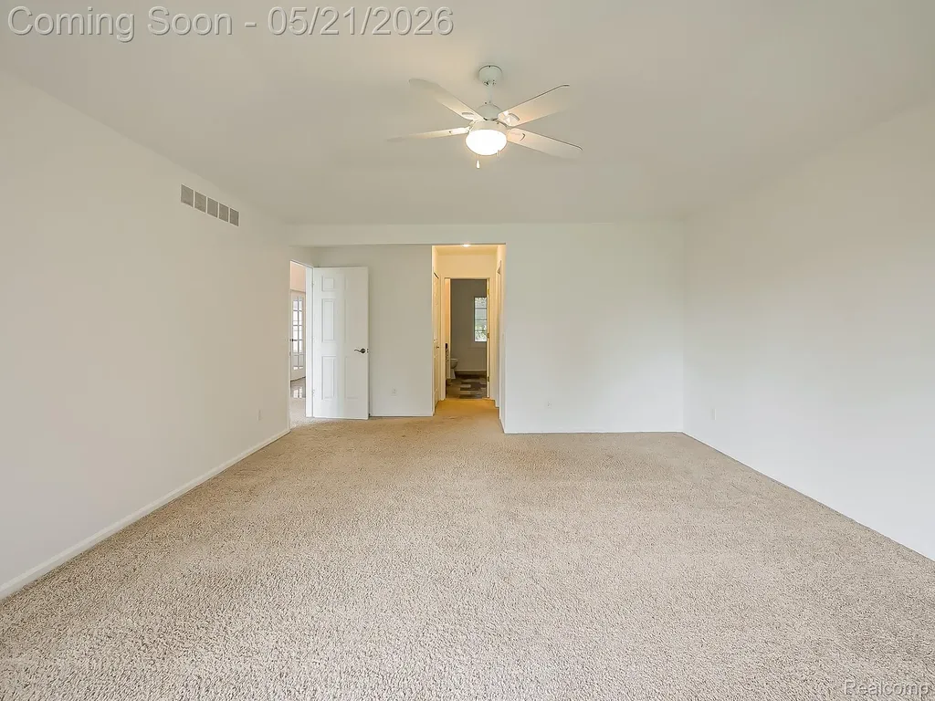 14001 Wayford Run Shelby Charter Township MI 48315