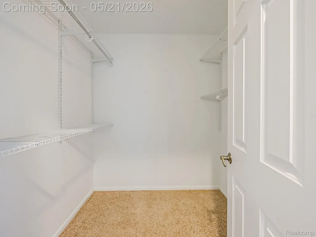 14001 Wayford Run Shelby Charter Township MI 48315
