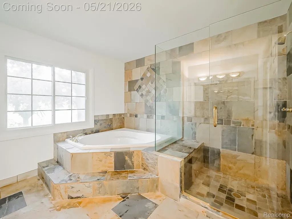 14001 Wayford Run Shelby Charter Township MI 48315