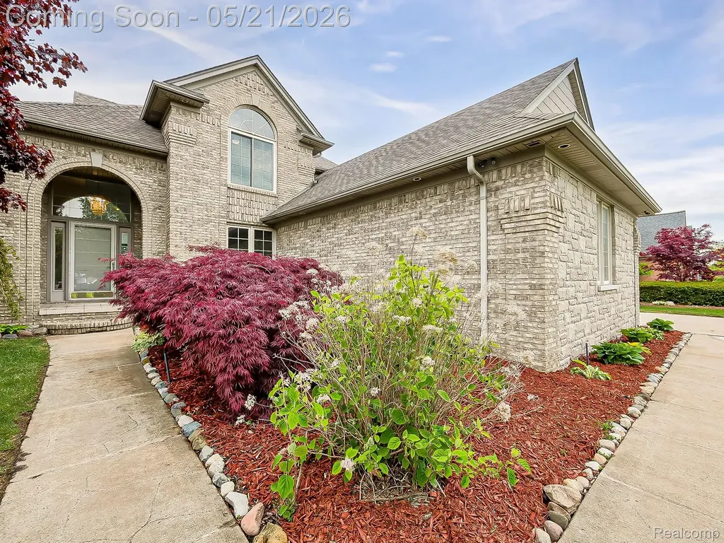 14001 Wayford Run Shelby Charter Township MI 48315