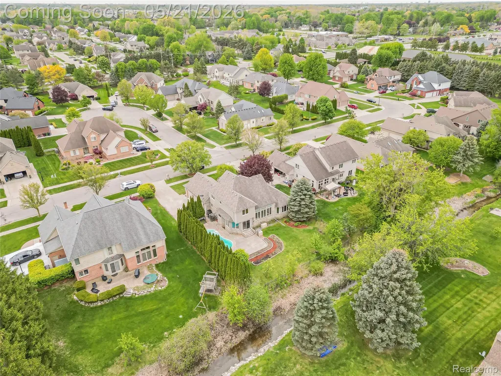 14001 Wayford Run Shelby Charter Township MI 48315
