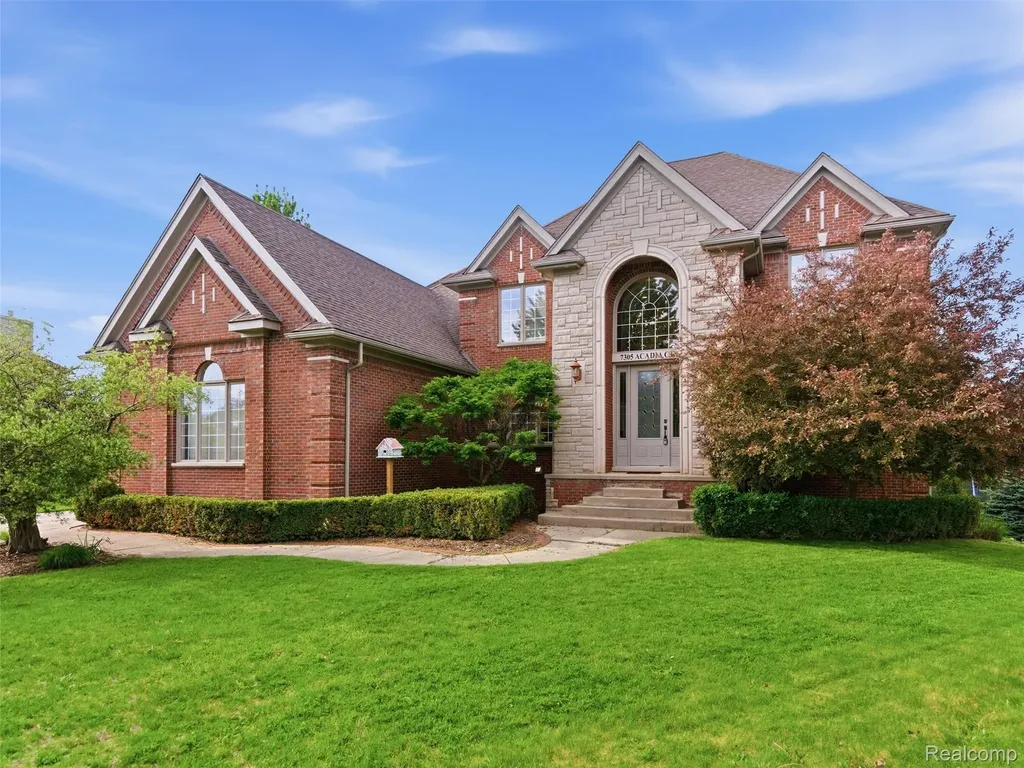 7305 Acadia Court Washington Township MI 48095