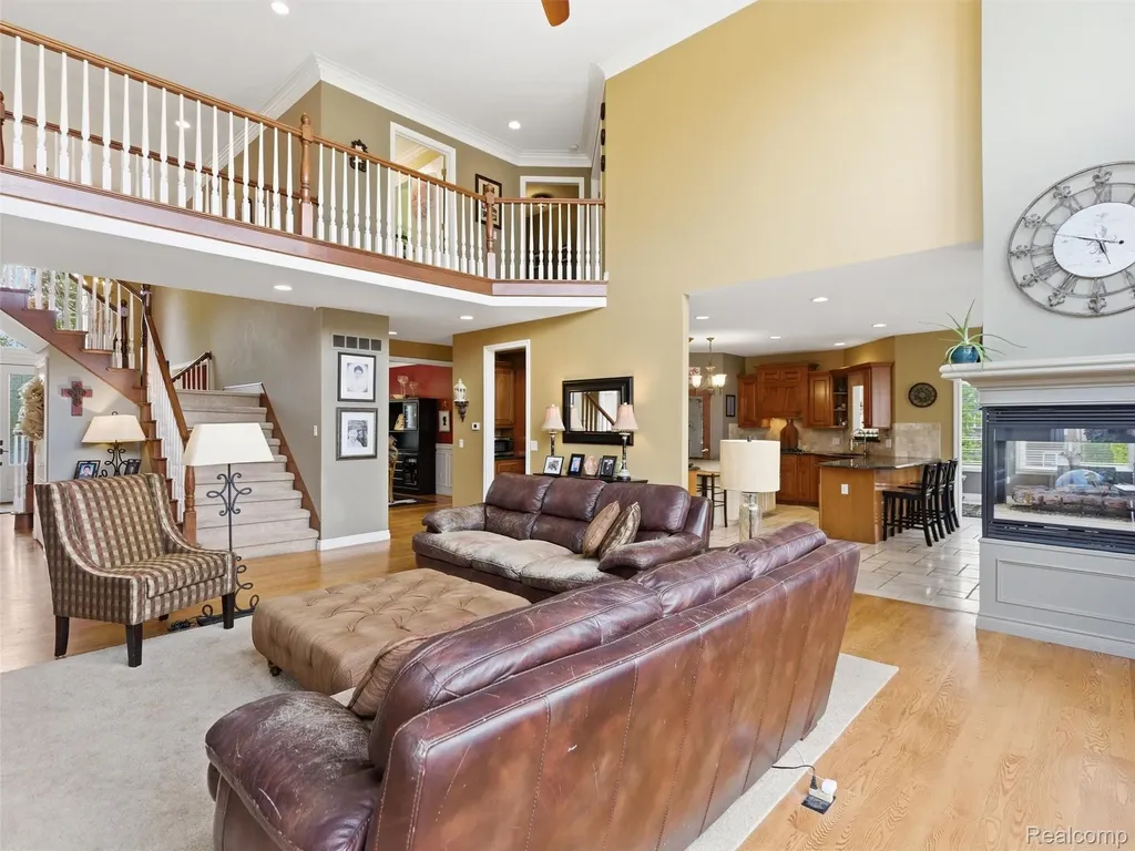 7305 Acadia Court Washington Township MI 48095