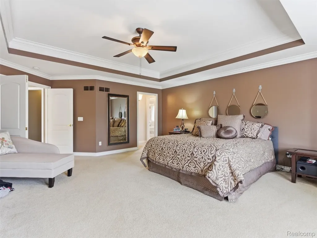 7305 Acadia Court Washington Township MI 48095