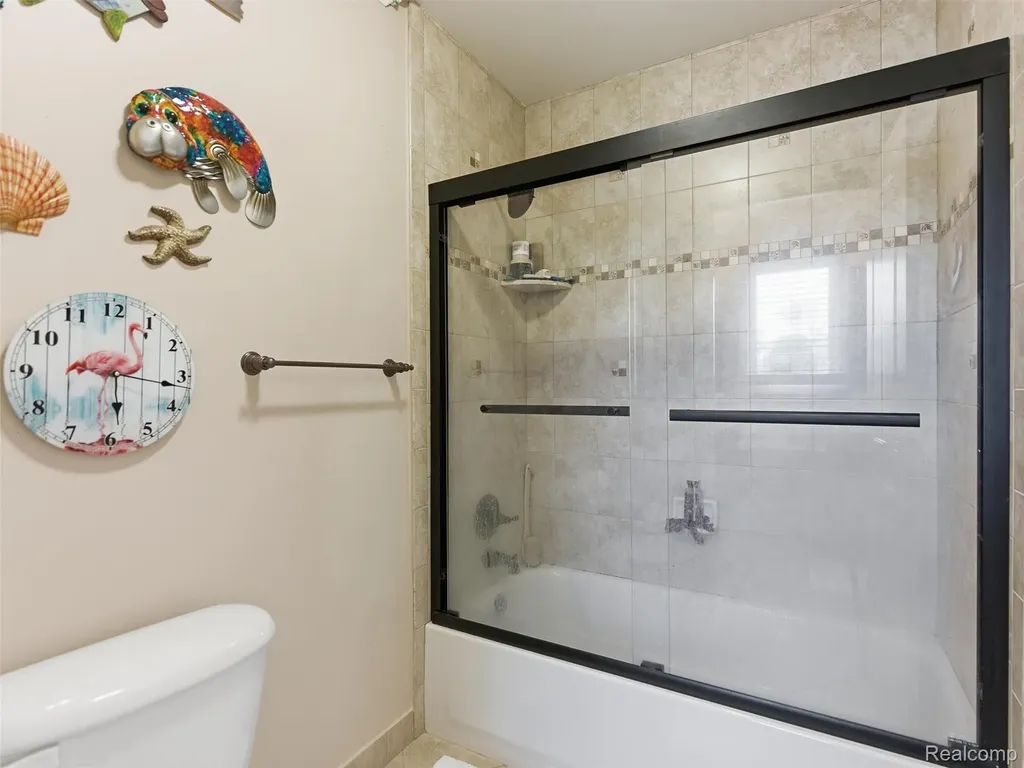 7305 Acadia Court Washington Township MI 48095