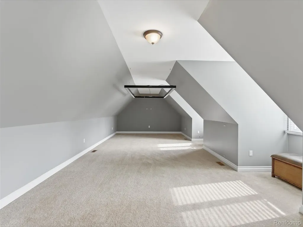 7305 Acadia Court Washington Township MI 48095