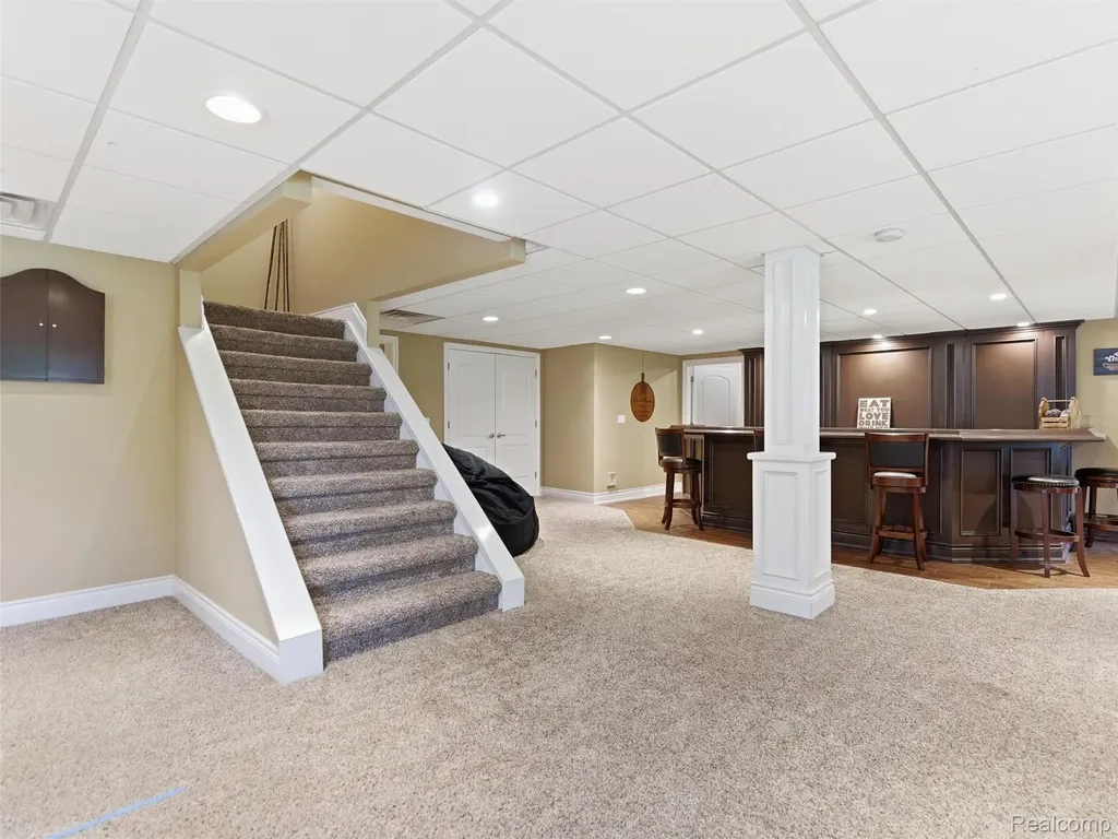 7305 Acadia Court Washington Township MI 48095