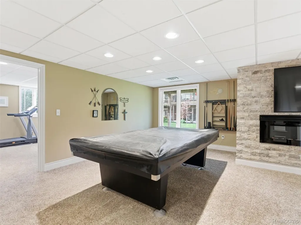 7305 Acadia Court Washington Township MI 48095