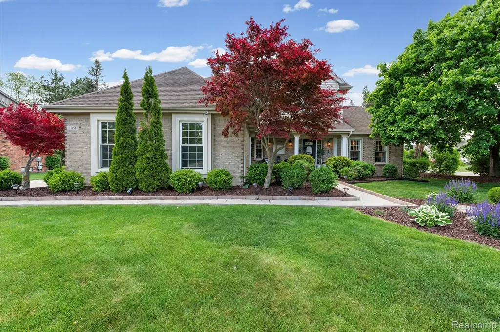 1051 Wellington Court Canton Charter Township MI 48187