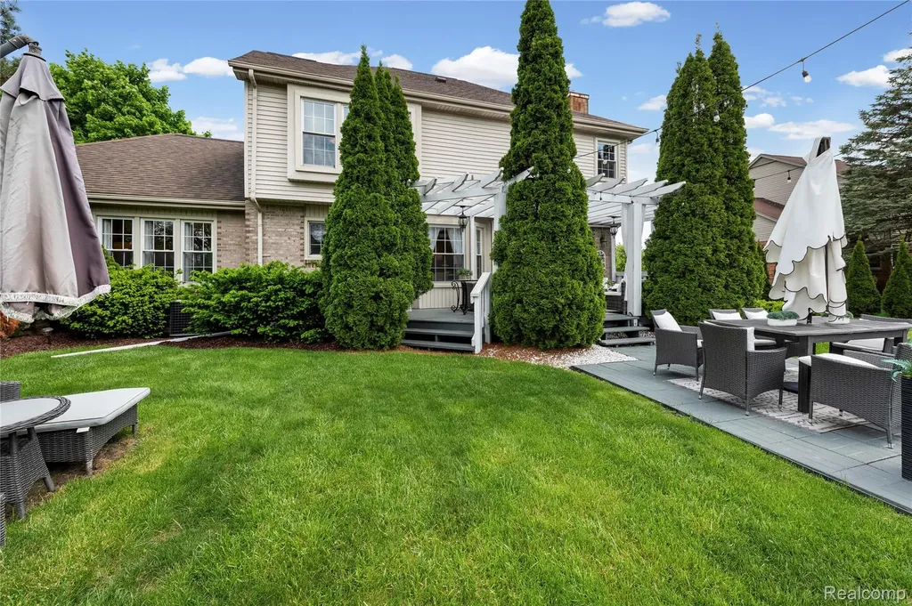 1051 Wellington Court Canton Charter Township MI 48187